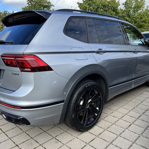 Volkswagen  Tiguan из Германии (78662)