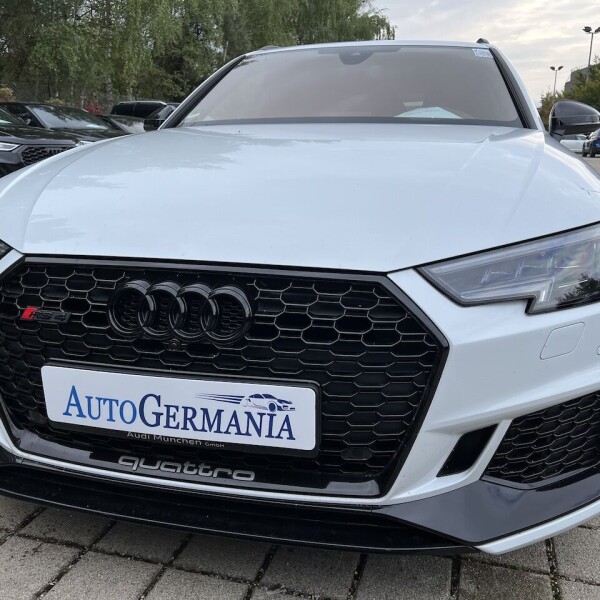 Audi RS4 из Германии (78777)