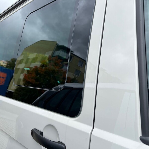 Volkswagen Multivan/Caravelle/Transporter из Германии (79931)