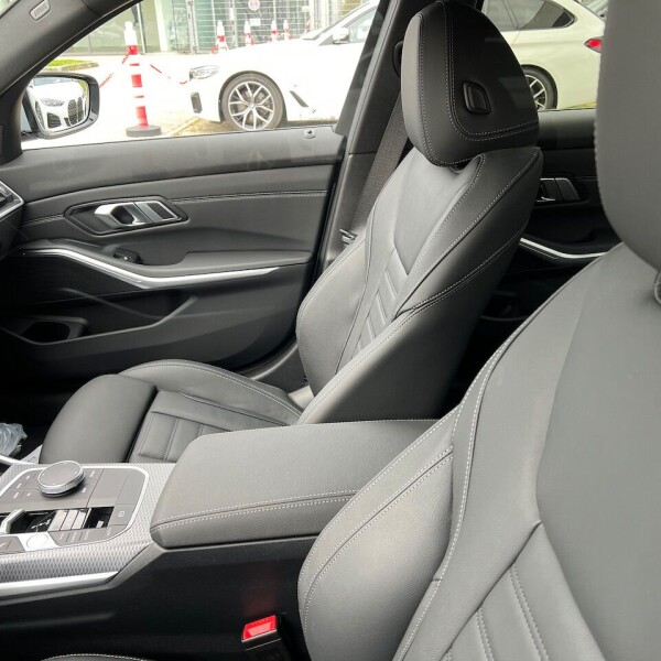 BMW  3-серии из Германии (80124)