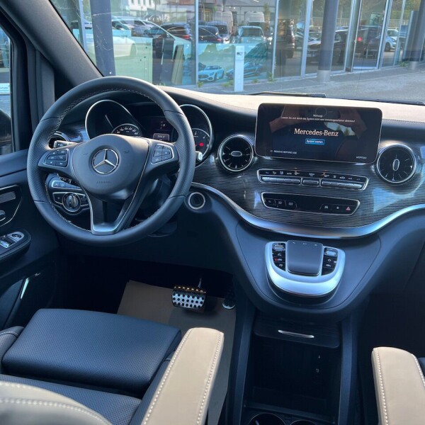 Mercedes-Benz Vito/ Viano V220, V250, V300 из Германии (80197)