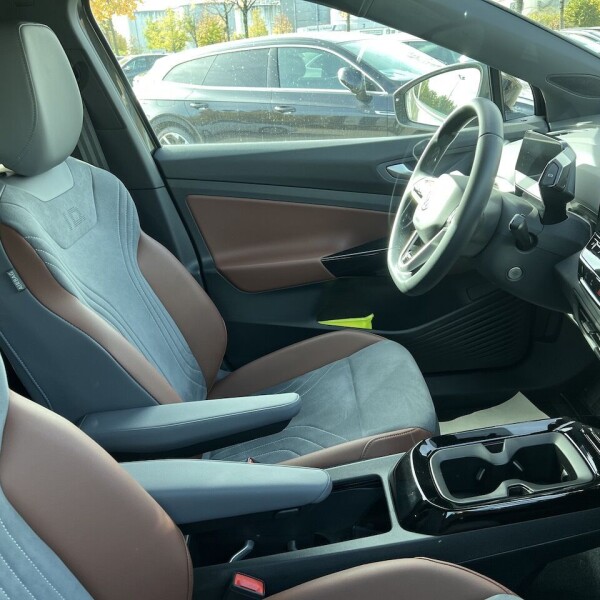 Volkswagen ID из Германии (80929)