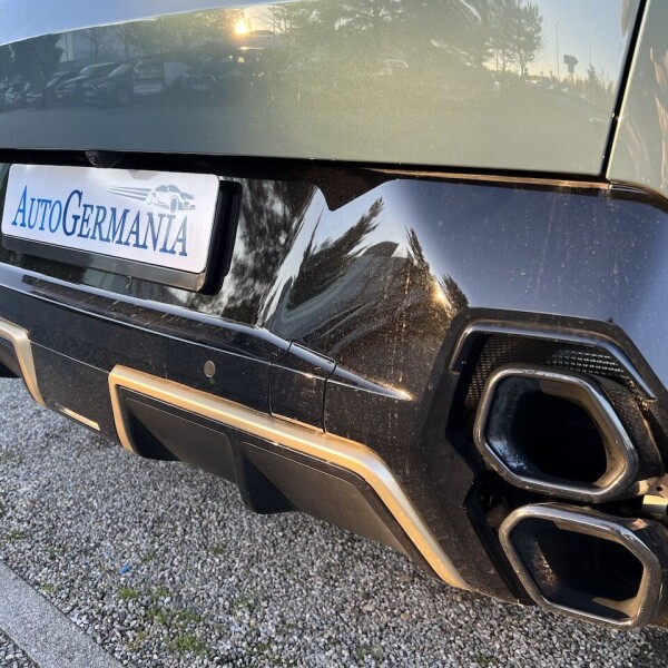 BMW XM из Германии (81147)