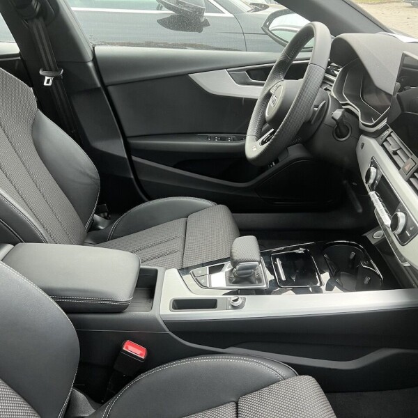 Audi A5  из Германии (81339)