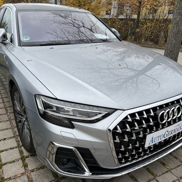 Audi A8  из Германии (81418)