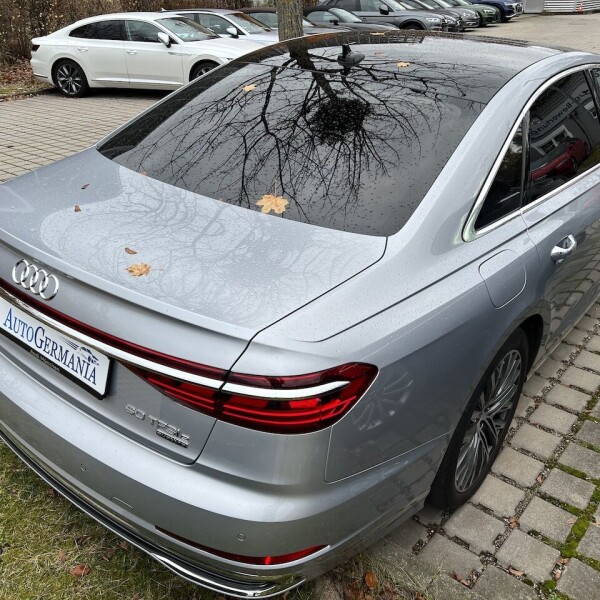 Audi A8  из Германии (81440)
