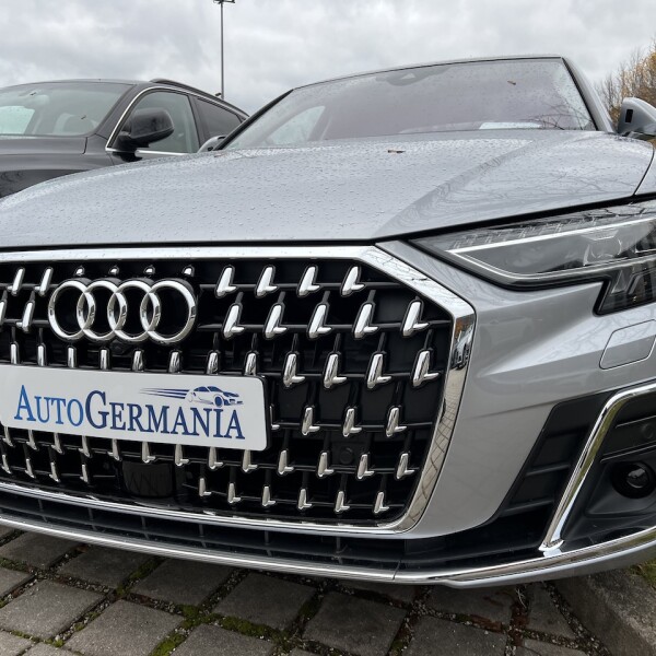 Audi A8  из Германии (81424)