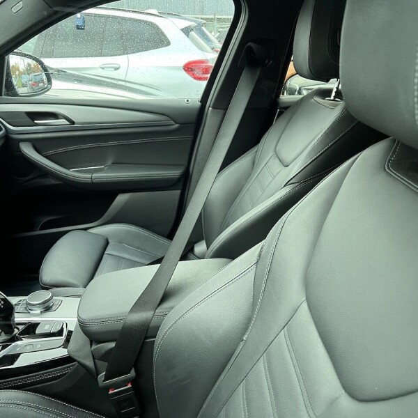 BMW X4  из Германии (81473)