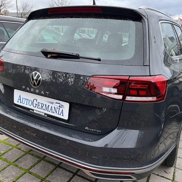 Volkswagen Alltrack из Германии (81527)