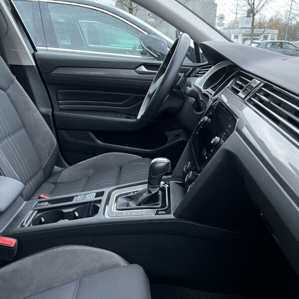 Volkswagen Alltrack из Германии (81551)
