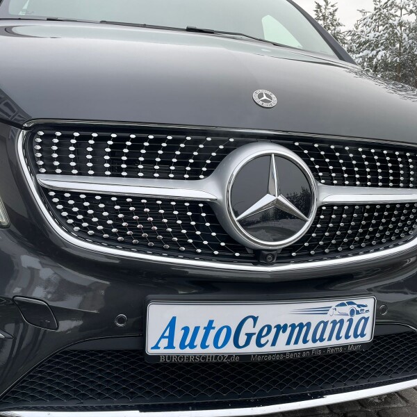 Mercedes-Benz Vito/ Viano V220, V250, V300 из Германии (82567)