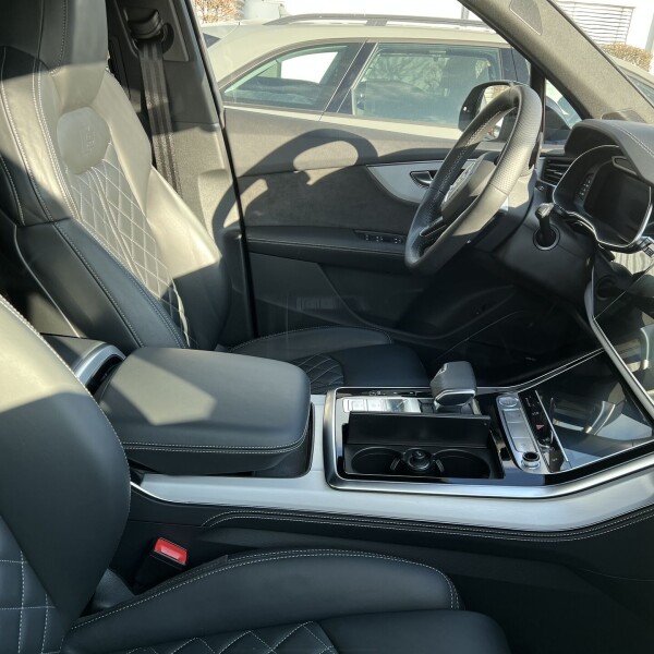 Audi Q7 из Германии (89505)