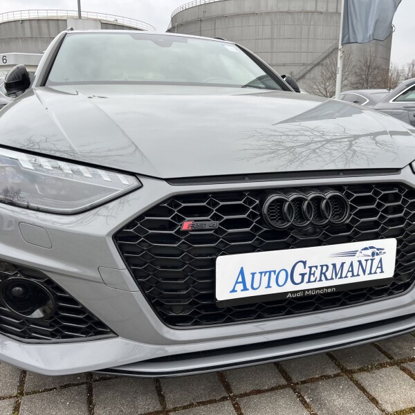 Audi RS4 из Германии (91045)