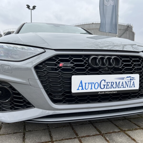 Audi RS4 из Германии (91030)