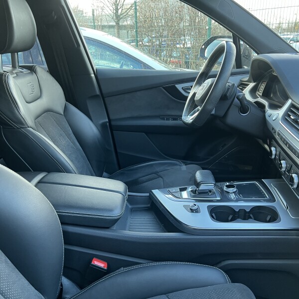 Audi Q7 из Германии (91182)
