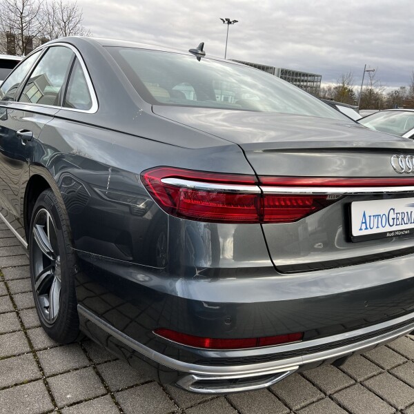 Audi A8  из Германии (91770)