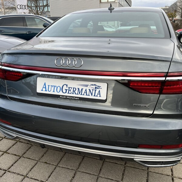 Audi A8  из Германии (91740)