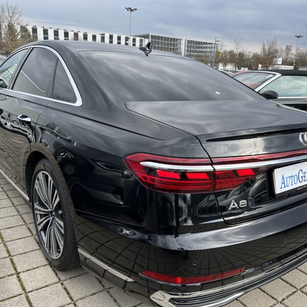 Audi A8  из Германии (92972)