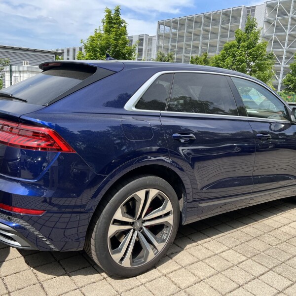Audi Q8 из Германии (98354)