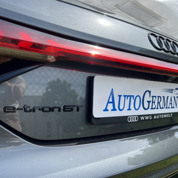 Audi e-tron GT из Германии (98825)