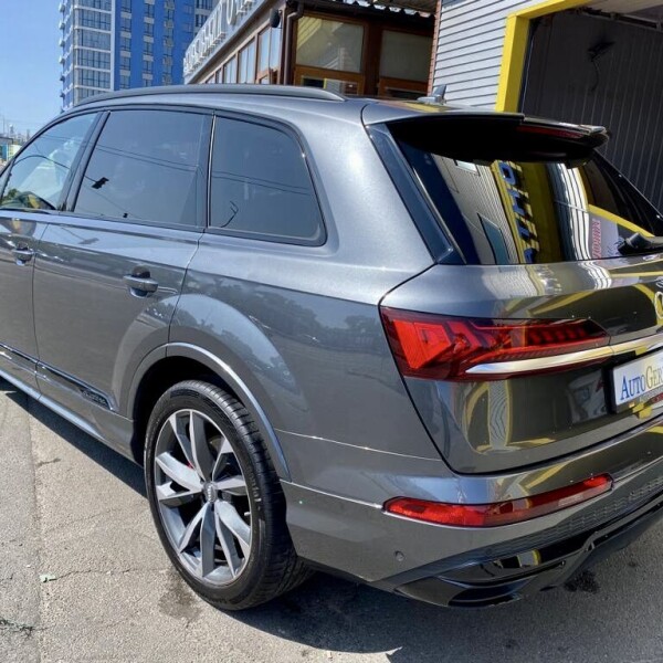 Audi Q7 из Германии (99189)