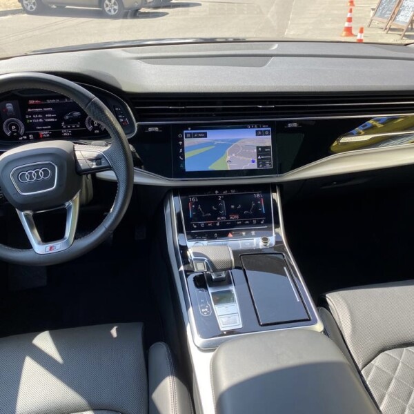 Audi Q7 из Германии (99179)