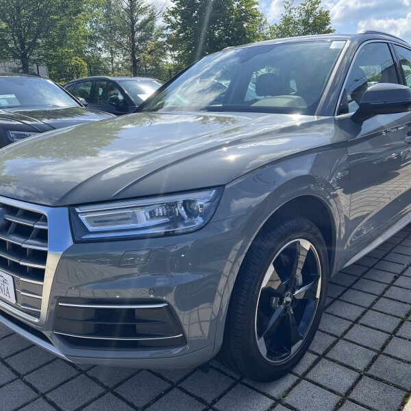 Audi Q5 из Германии (99465)