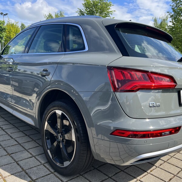 Audi Q5 из Германии (99479)