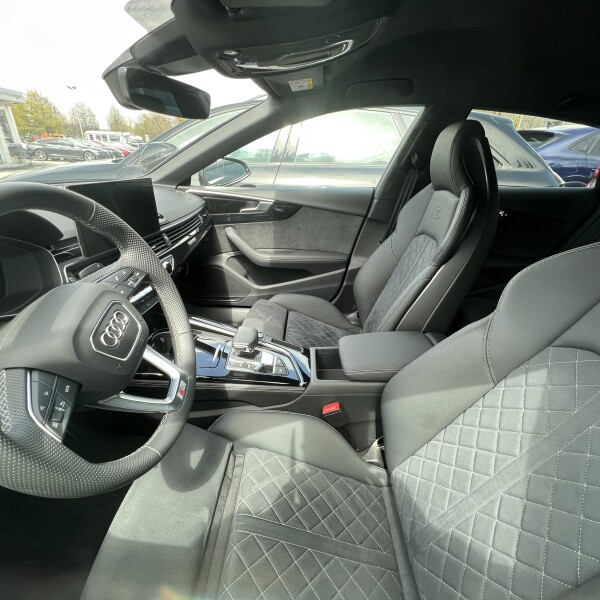 Audi A5  из Германии (99660)