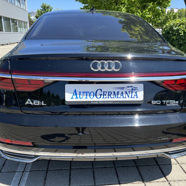 Audi A8  из Германии (100072)