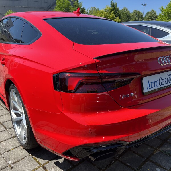 Audi RS5 из Германии (100396)