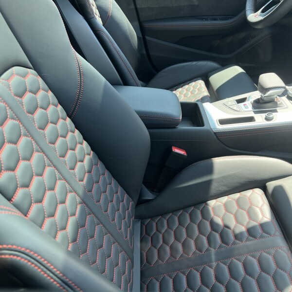 Audi RS5 из Германии (100407)