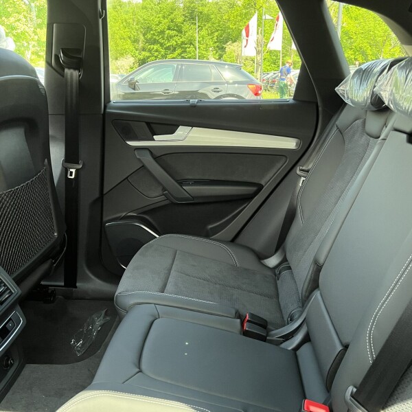 Audi Q5 из Германии (100644)