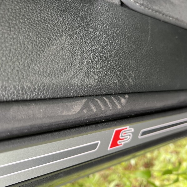 Audi Q7 из Германии (103081)