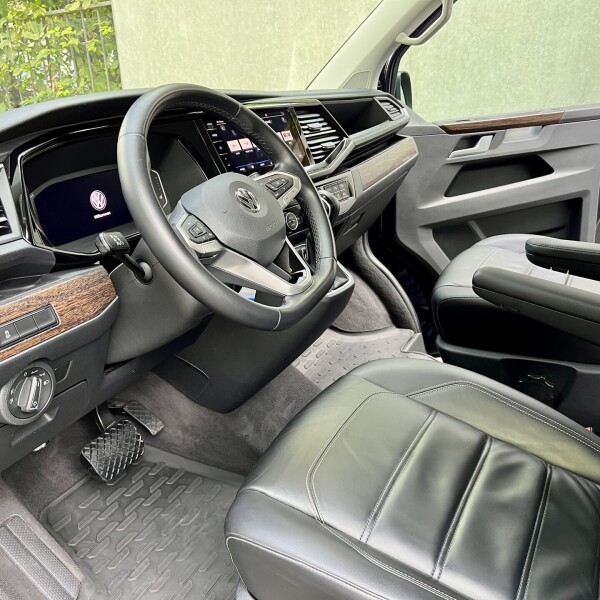Volkswagen Multivan/Caravelle/Transporter из Германии (103332)