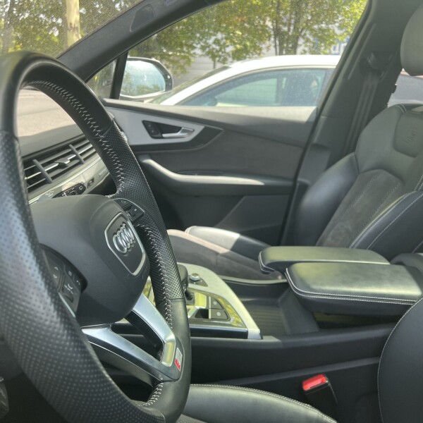 Audi Q7 из Германии (103782)
