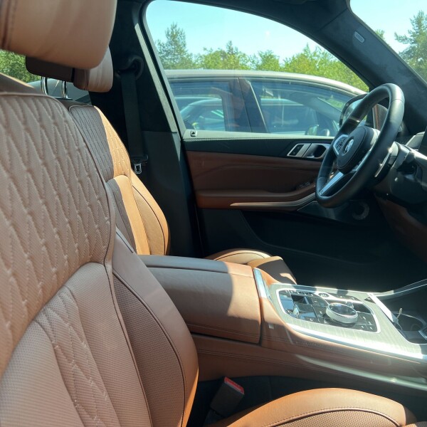 BMW X7 из Германии (104036)