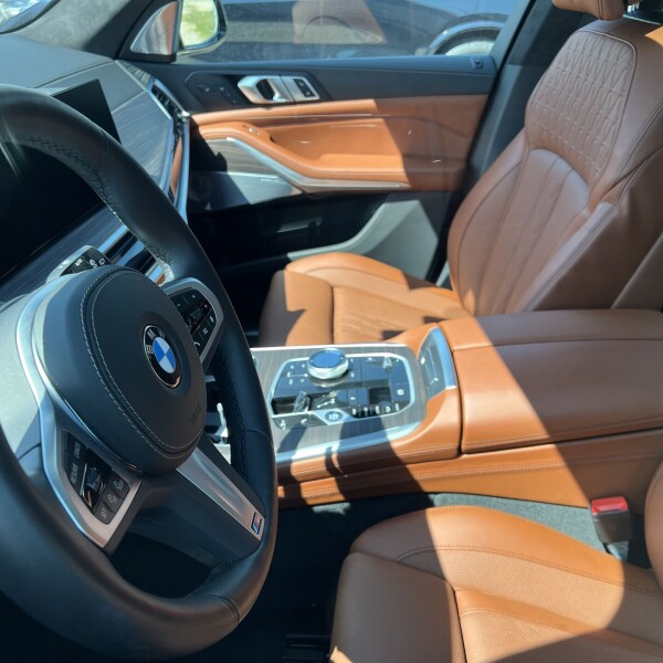 BMW X7 из Германии (104041)