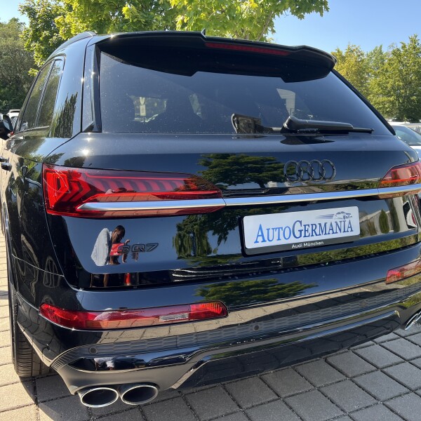 Audi SQ7 из Германии (104125)