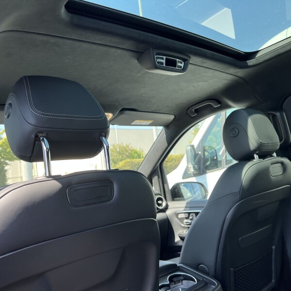 Mercedes-Benz Vito/ Viano V220, V250, V300 из Германии (104247)
