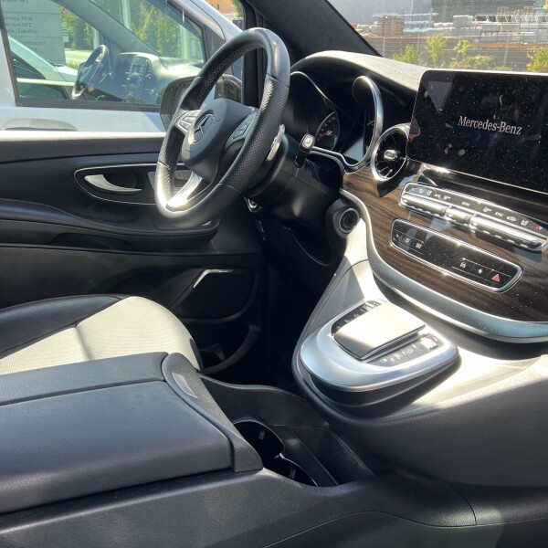 Mercedes-Benz Vito/ Viano V220, V250, V300 из Германии (104273)