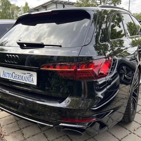 Audi RS4 из Германии (104477)