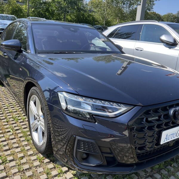 Audi A8  из Германии (105000)
