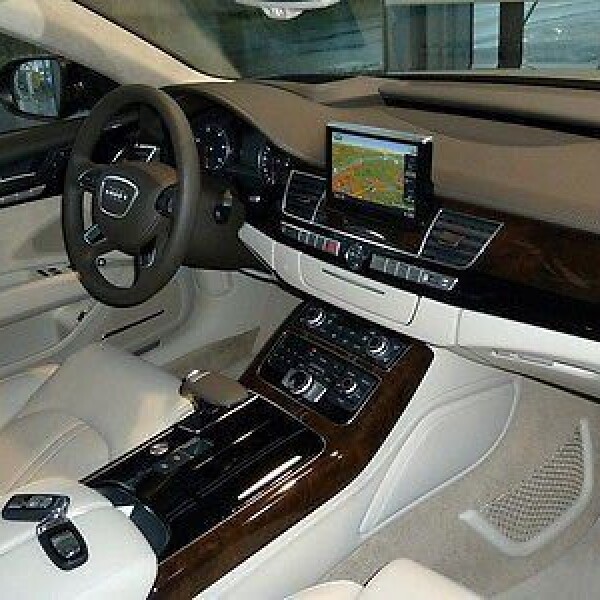 Audi A8  из Германии (6205)