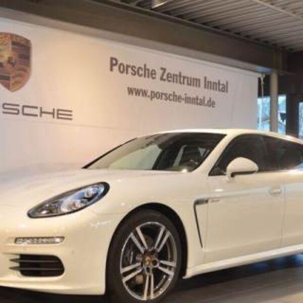 Porsche Panamera  из Германии (6520)