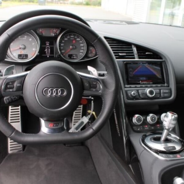 Audi R8 из Германии (6696)