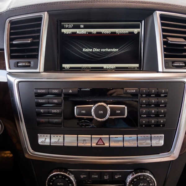 Mercedes-Benz GL из Германии (7877)