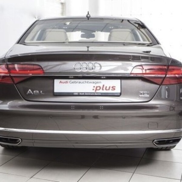 Audi A8  из Германии (8165)
