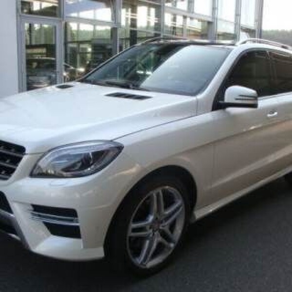 Mercedes-Benz ML из Германии (8301)