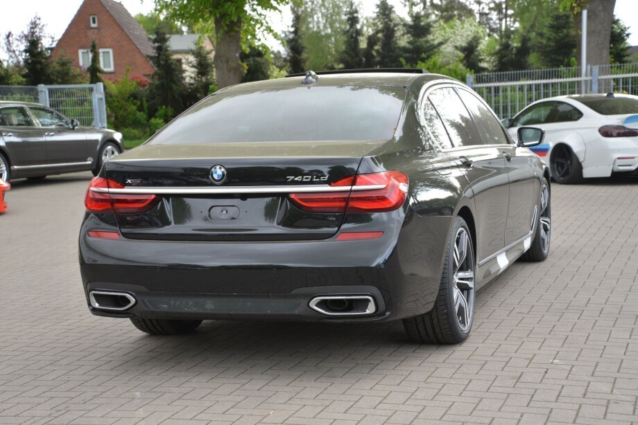 BMW 740Ld xDrive M-Paket "LONG VERSION" З Німеччини (10130)